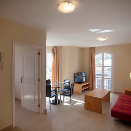 Coral Silos 로스실로스